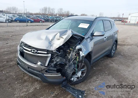 2016 Hyundai Santa Fe Sport 2.4L z USA, uszkodzony, nr VIN 5XYZU3LB8GG324196